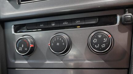 2014 Volkswagen Golf image 335258