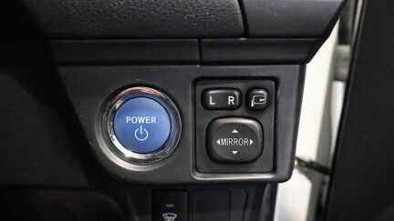 2014 Toyota Corolla Hybrid Fielder image 330880