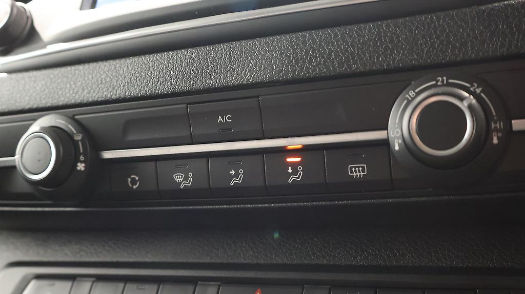 2023 Peugeot Expert MWB 2.0DT/8AT image 335077