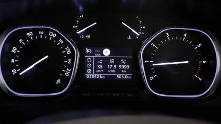 2023 Peugeot Expert MWB 2.0DT/8AT image 335074
