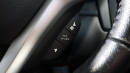 2014 Honda Fit Hybrid image 330974
