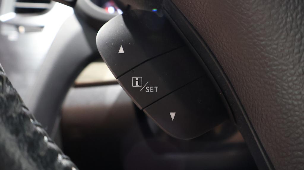 2012 Subaru Outback 2.5i Eyesight AWD image 332670