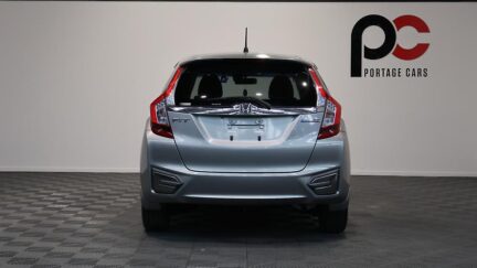 2013 Honda Fit Hybrid L Package, Cruise Control image 334348