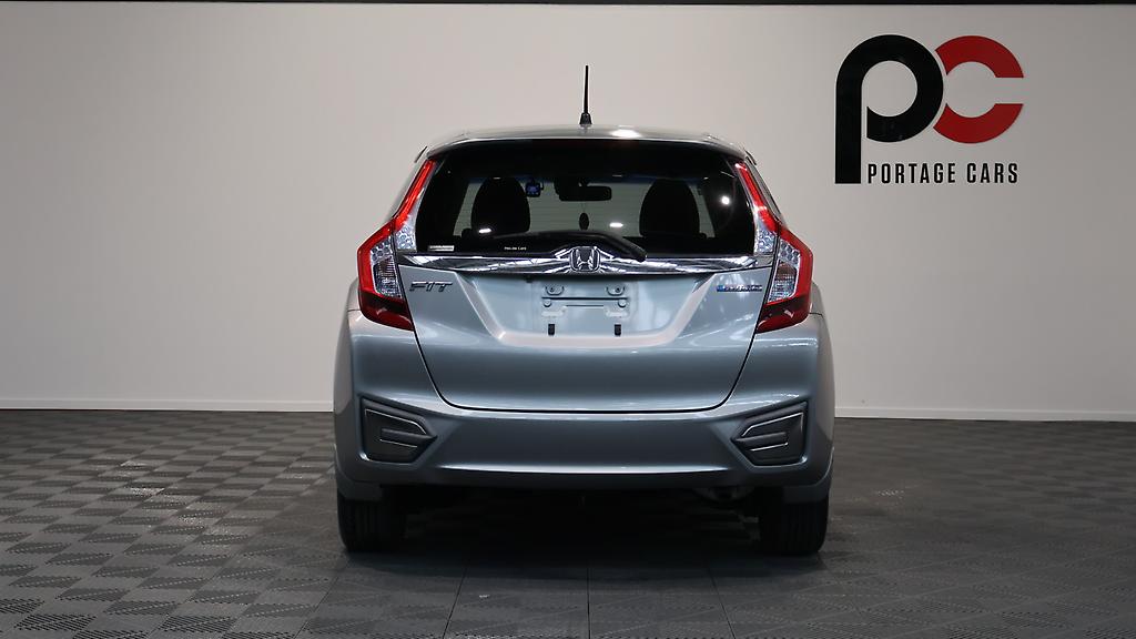 2013 Honda Fit Hybrid L Package, Cruise Control image 334348