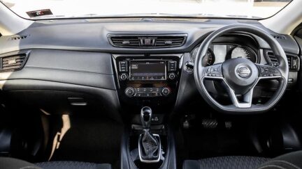 2021 Nissan X-trail ST 2.5P/4WD/ NZ NEW image 331142