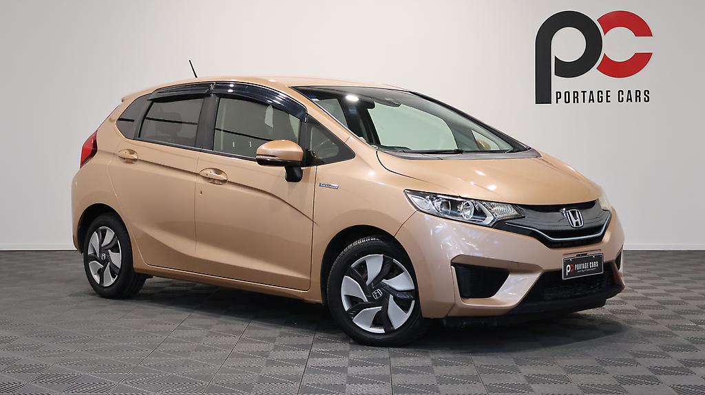 2014 Honda Fit Hybrid image 330952