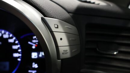 2013 Nissan Elgrand Highway Star Urban Chrome image 335562