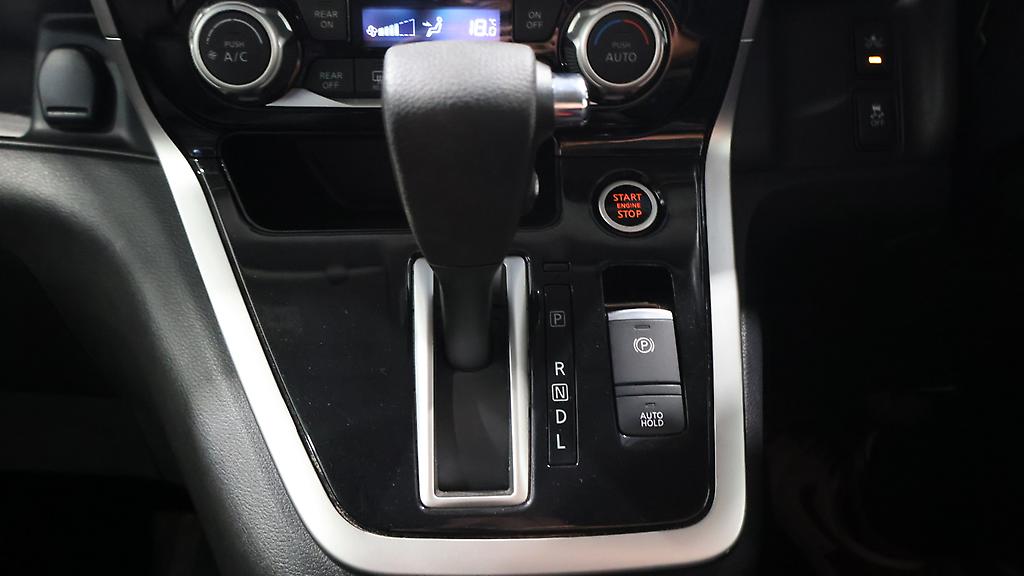 2016 Nissan Serena Hybrid Highway Star Pro-Pilot Edition image 331998