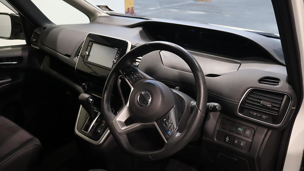 2016 Nissan Serena Hybrid Highway Star Pro-Pilot Edition image 331991
