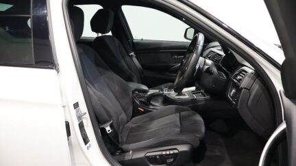 2013 Bmw 320i image 335028