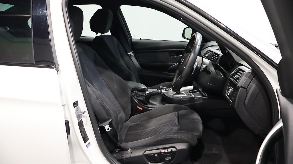 2013 Bmw 320i image 335028
