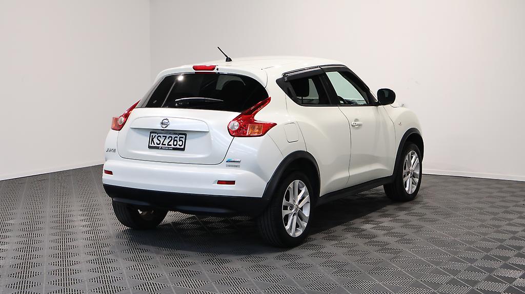 2010 Nissan Juke Comes with 24 month Warranty image 331815