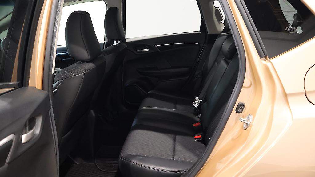 2014 Honda Fit Hybrid image 330961