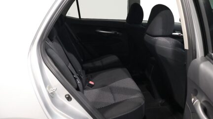 2012 Toyota Auris image 330828