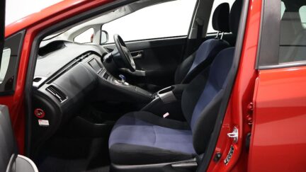 2012 Toyota Prius S Model ** Push Start with Alloys image 333246