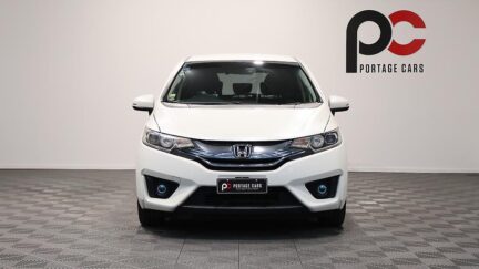 2015 Honda Fit Hybrid L Package image 331044