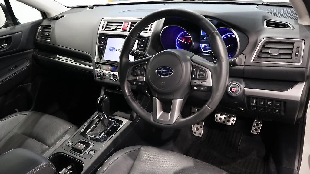 2015 Subaru Outback Limited with leather and cruise control image 332102