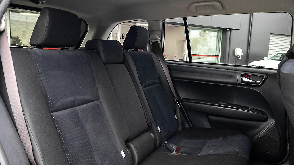 2013 Toyota Corolla Fielder Hybrid F Push start image 331208