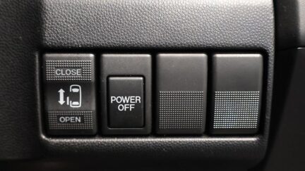 2013 Mazda Premacy 20S Skyactiv image 335687
