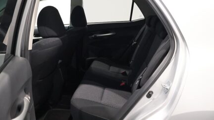 2012 Toyota Auris image 330827