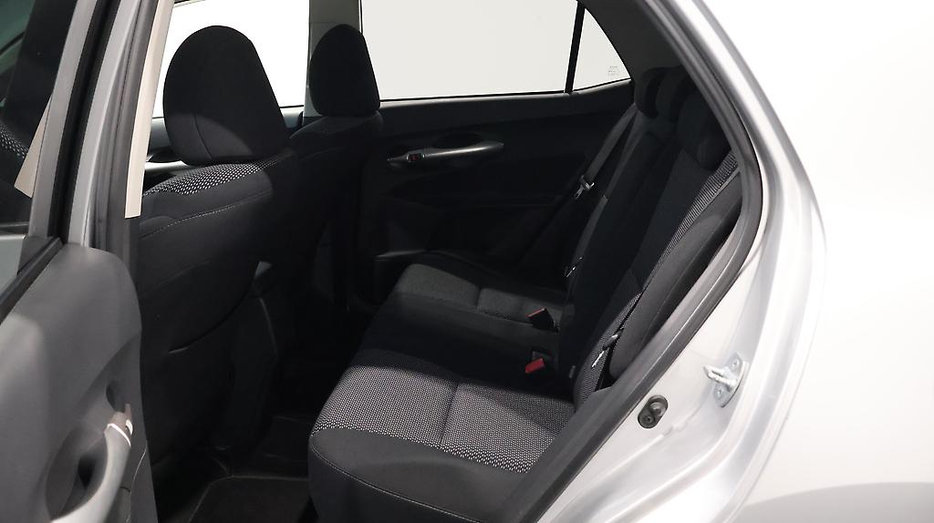 2012 Toyota Auris image 330827