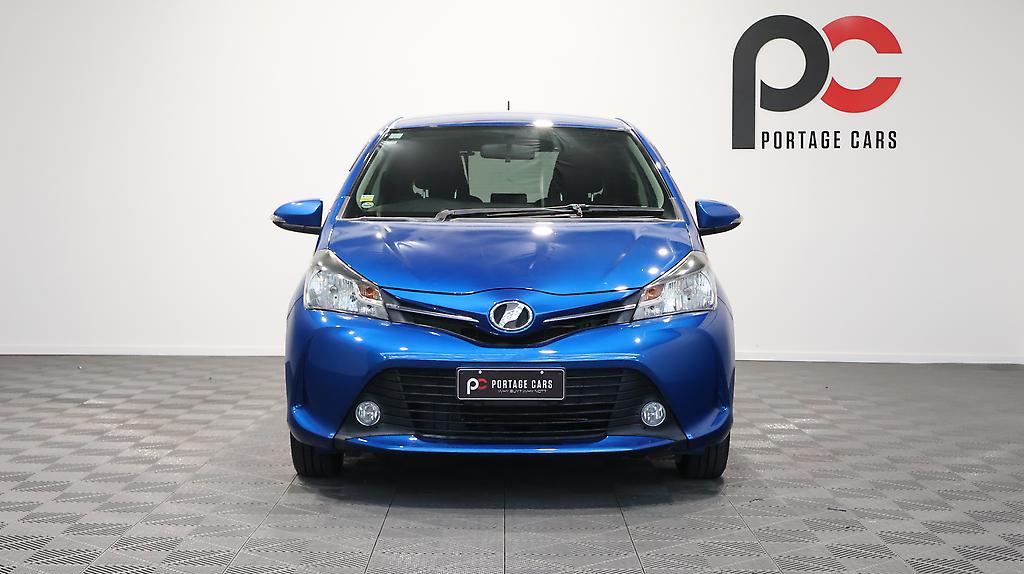 2015 Toyota Vitz image 333740