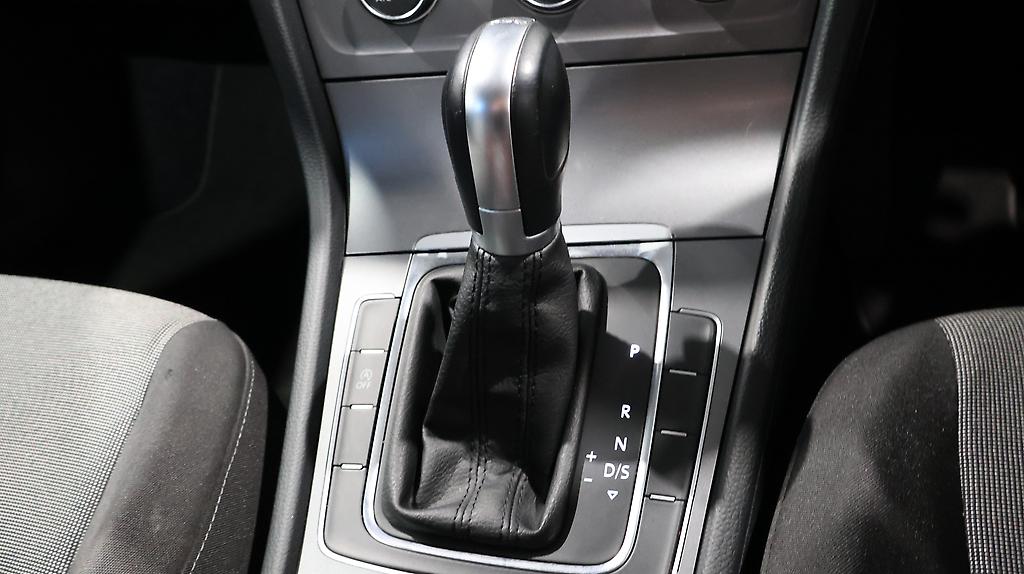 2014 Volkswagen Golf image 335259