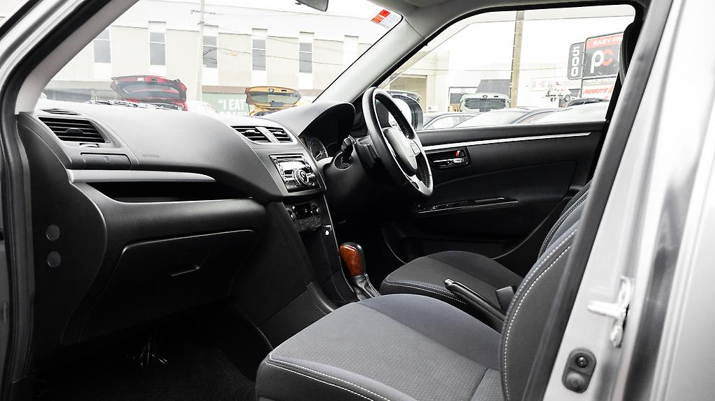 2013 Suzuki Swift Push start, Cruise control image 334428