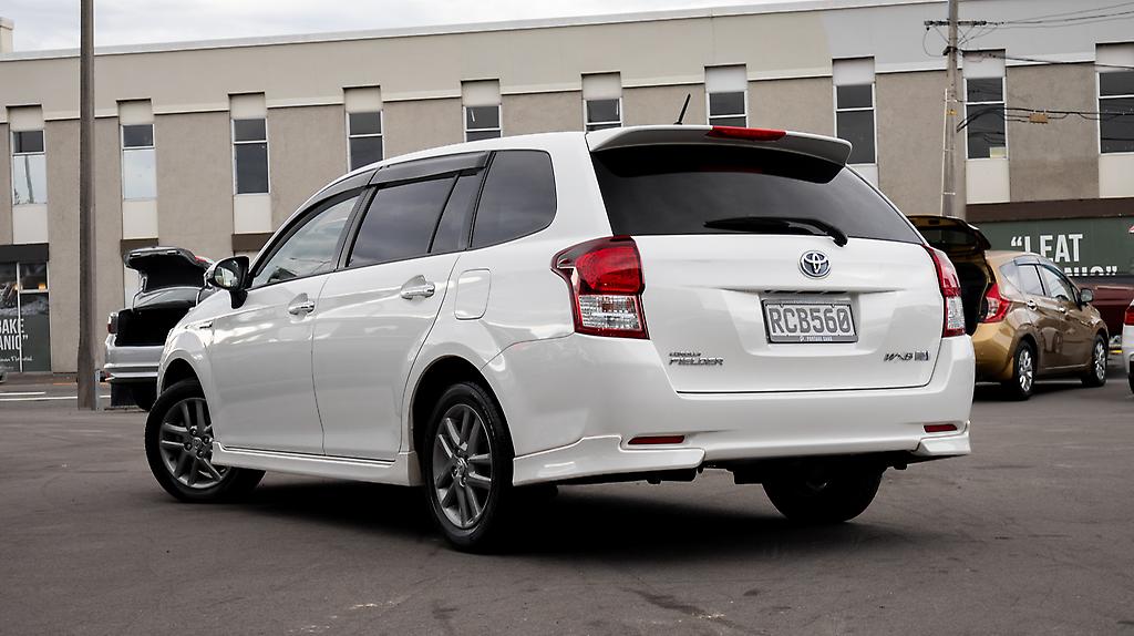 2014 Toyota Corolla WXB Push start, Half leather trim image 331727