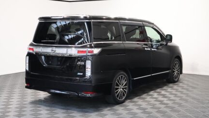 2013 Nissan Elgrand image 330845