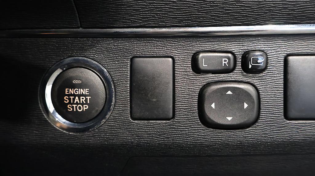 2015 Toyota Avensis Wagon Xi image 330948