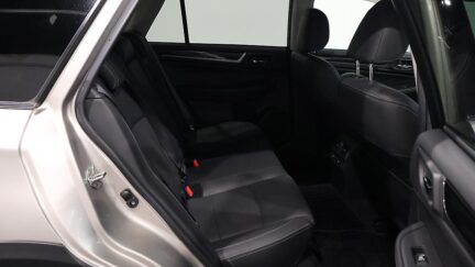 2014 Subaru Outback Limited AWD image 331901