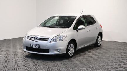 2012 Toyota Auris image 330821