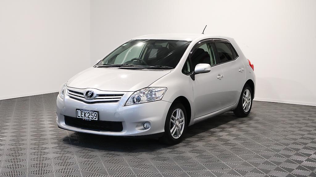 2012 Toyota Auris image 330821