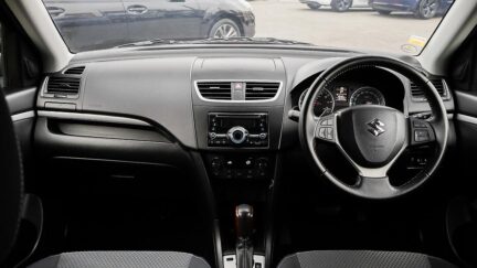 2013 Suzuki Swift Push start, Cruise control image 334417