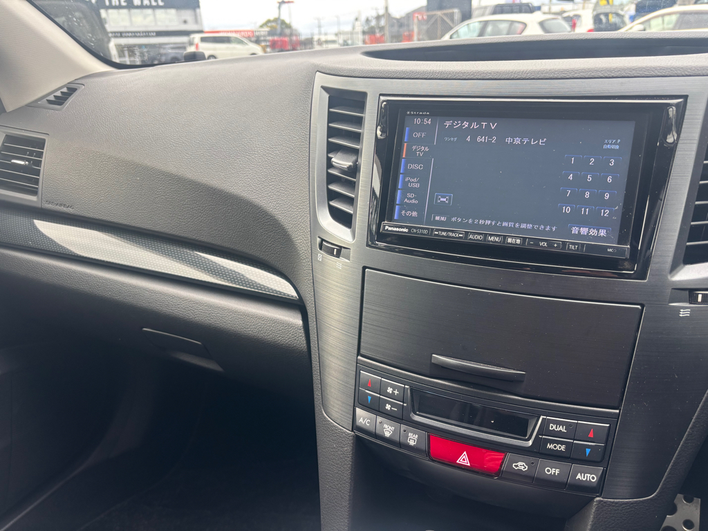 2013 Subaru Legacy B4 2.5i B Sports Eyesight G Package image 332643