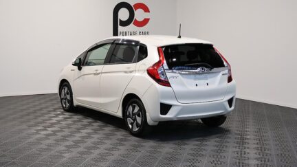 2014 Honda Fit Hybrid L Package image 335957