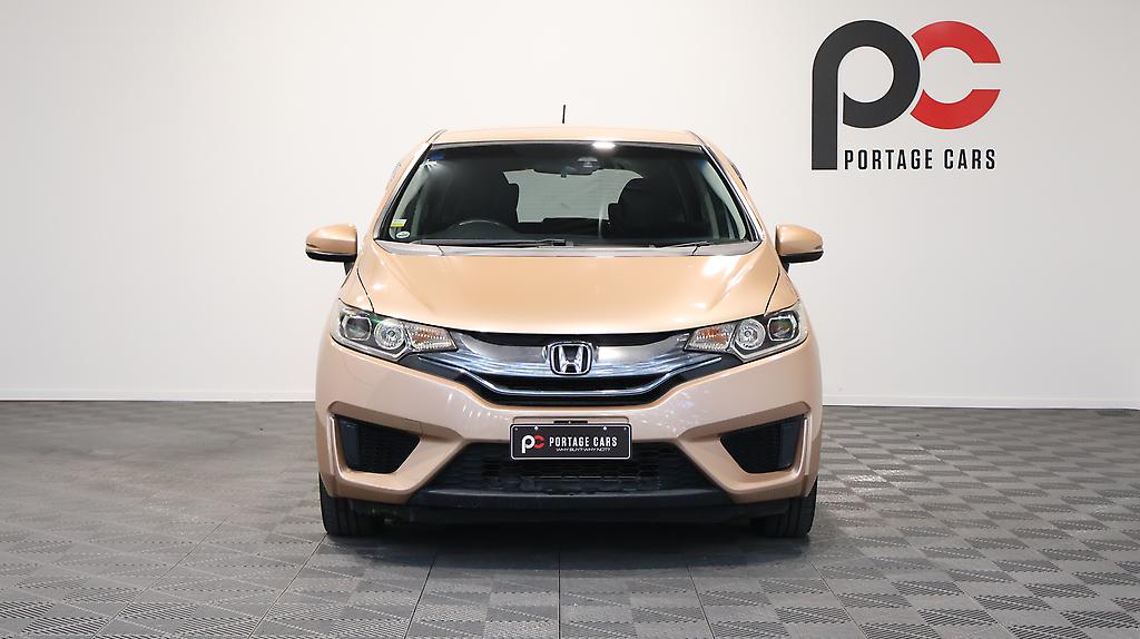 2014 Honda Fit Hybrid image 330954