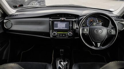 2014 Toyota Corolla WXB Push start, Half leather trim image 331728