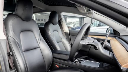2022 Tesla Model 3 REAR WHEEL DRIVE 60K NZ NEW EV CAR image 334464