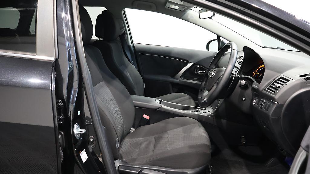 2015 Toyota Avensis Wagon Xi image 330942