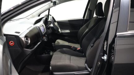 2015 Toyota Vitz image 333358