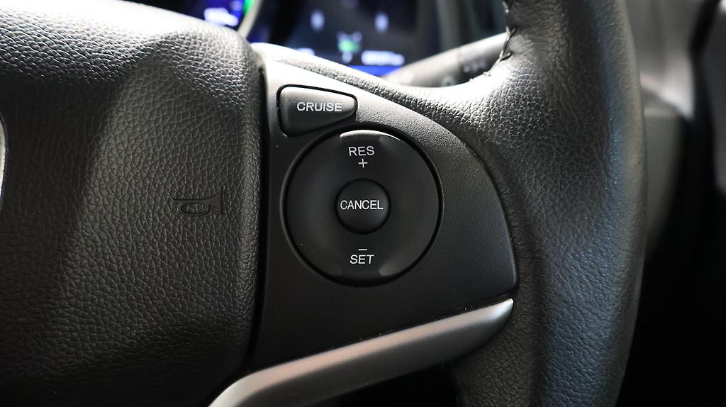 2014 Honda Fit Hybrid L Package image 335971