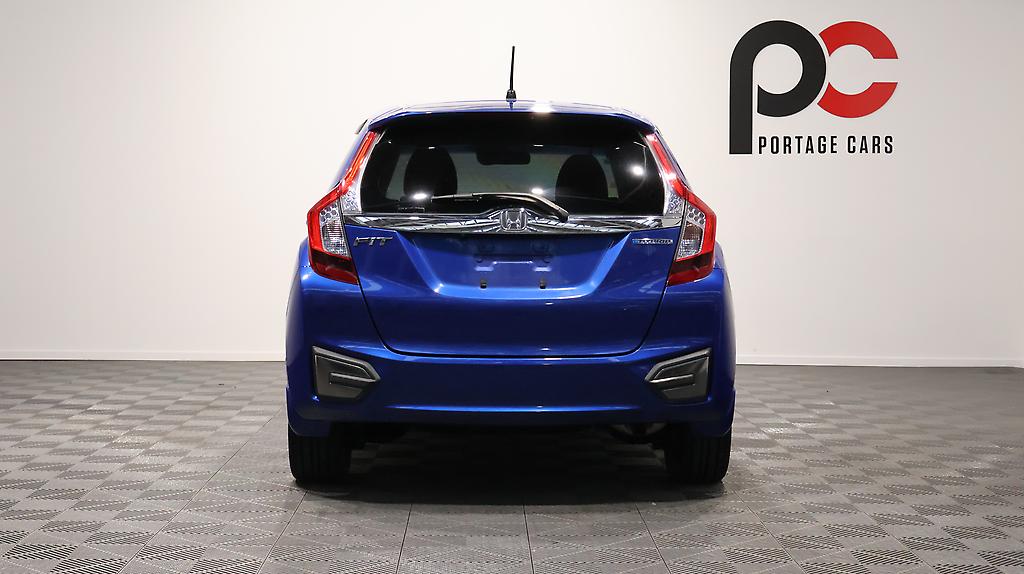 2014 Honda Fit Hybrid L-Package image 330890