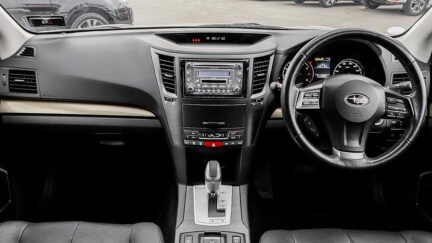 2013 Subaru Legacy TOURING WAGON Leather PKG image 331465