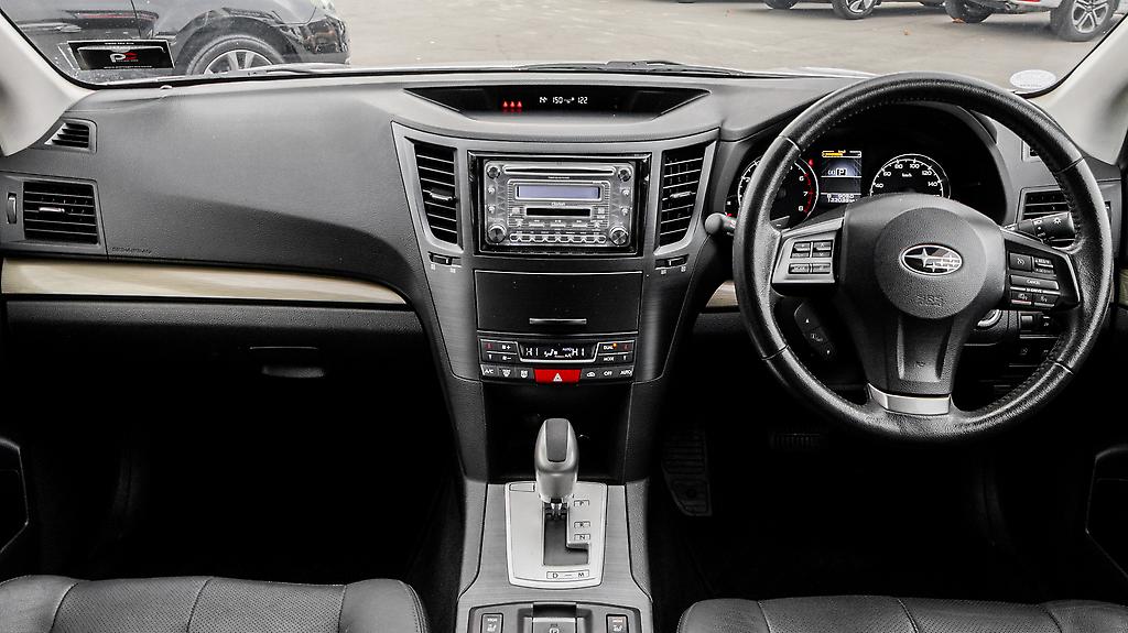 2013 Subaru Legacy TOURING WAGON Leather PKG image 331465