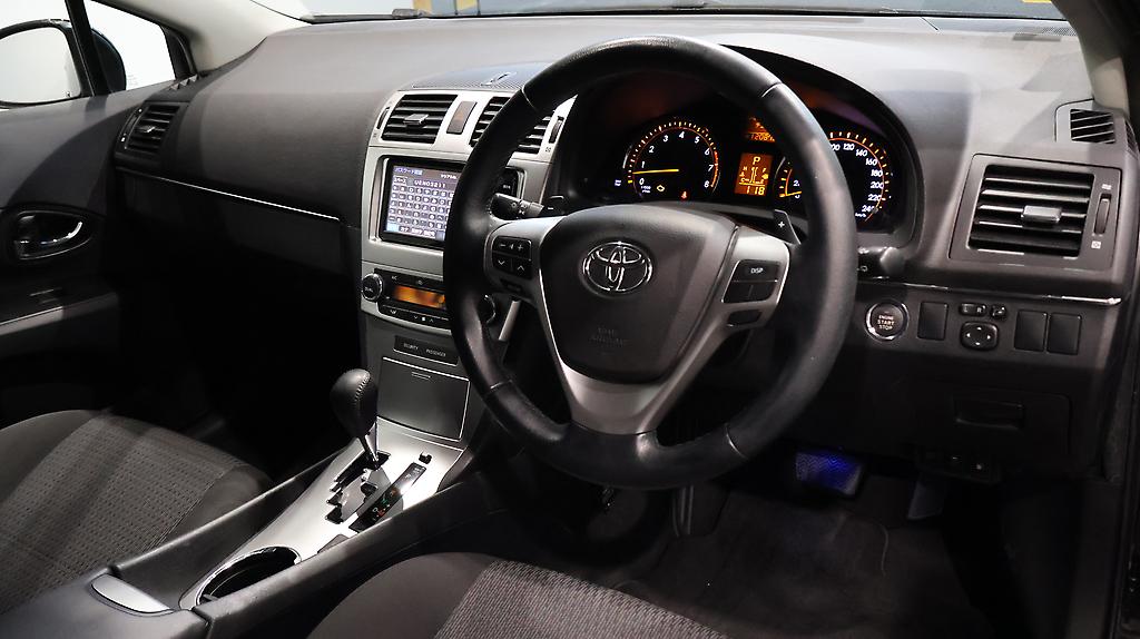 2015 Toyota Avensis Wagon Xi image 330944