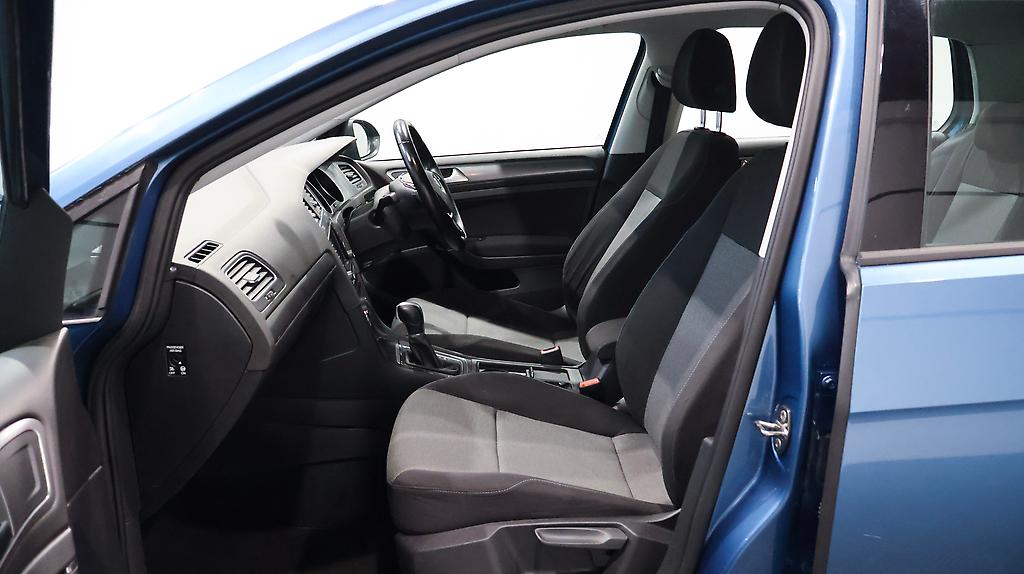 2014 Volkswagen Golf image 335251