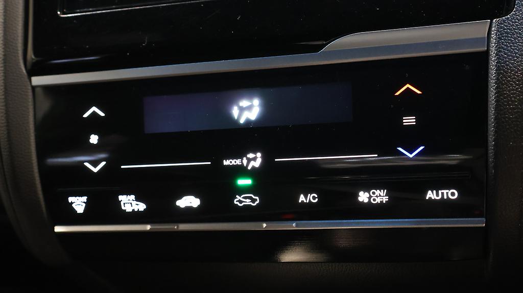 2016 Honda Jazz RS 1.5P/6MT/HA/5DR/5 image 331714