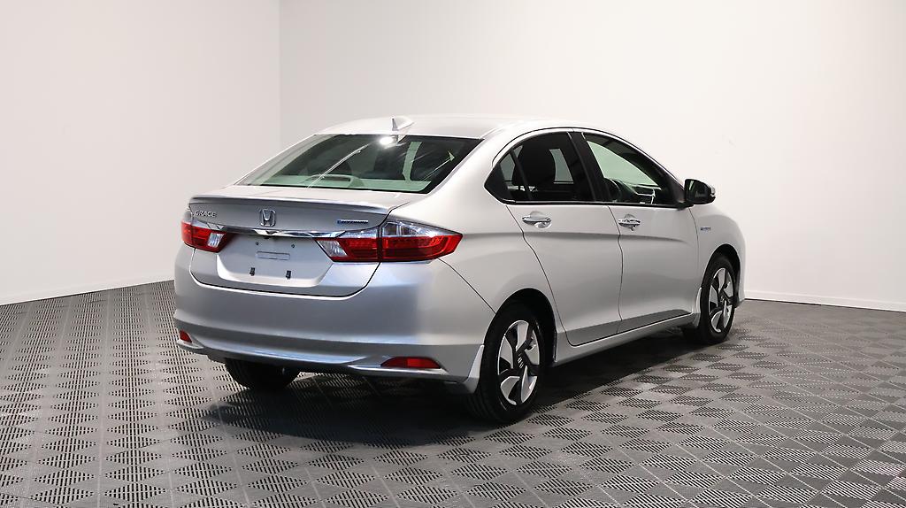 2014 Honda Grace Hybrid LX image 334109